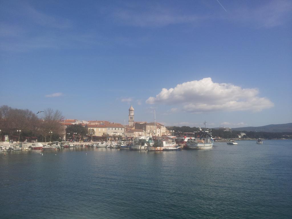 Apartment Ribica Krk Island Exterior photo
